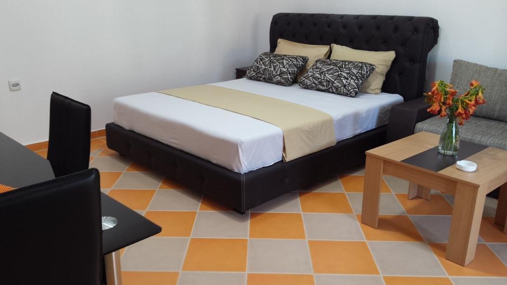 דוברה וודה Apartments Aza חדר תמונה