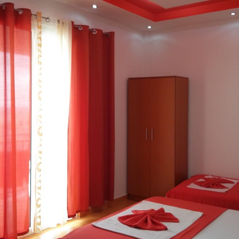 דוברה וודה Apartments Aza מראה חיצוני תמונה