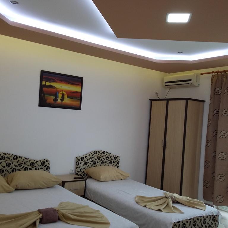 דוברה וודה Apartments Aza מראה חיצוני תמונה
