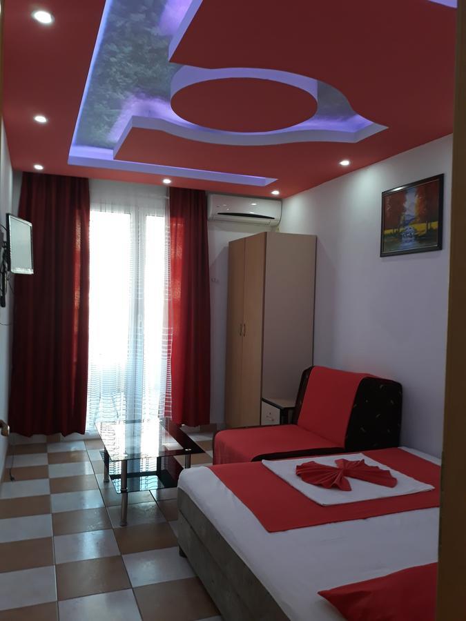 דוברה וודה Apartments Aza מראה חיצוני תמונה