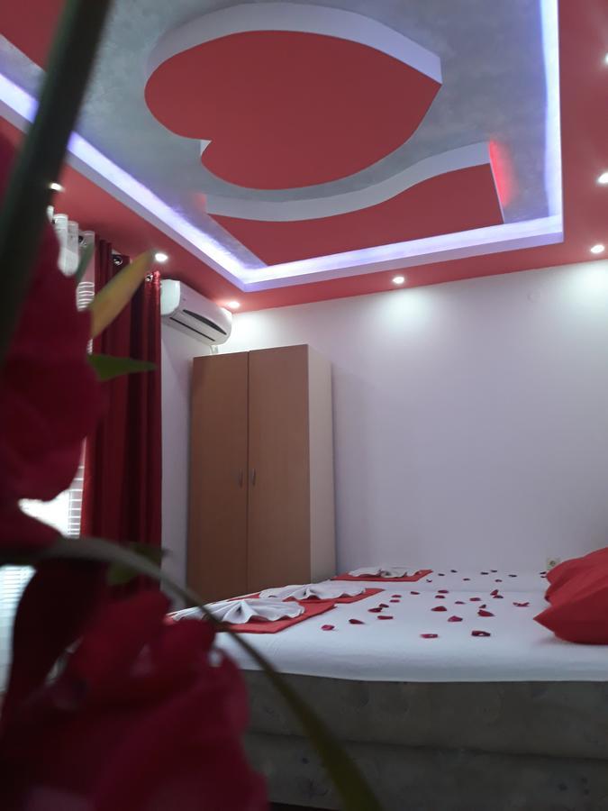 דוברה וודה Apartments Aza מראה חיצוני תמונה